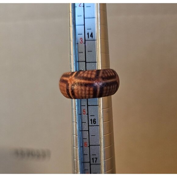 Size 4 Real Wood Unisex Ring Handcrafted Matte Finish Minimalist Jewelry - Picture 1 of 2